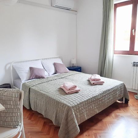 Apartment Nino In プーラ エクステリア 写真