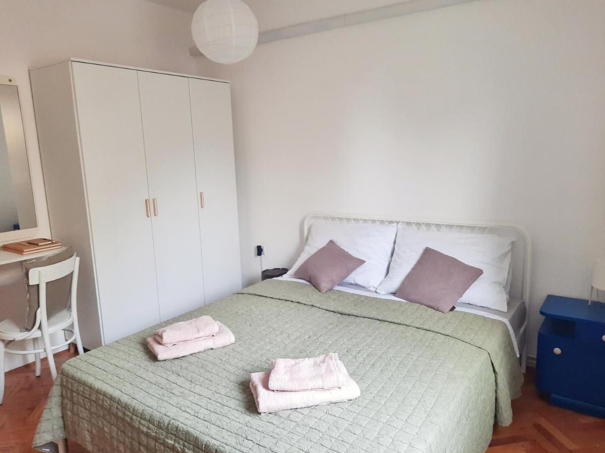 Apartment Nino In プーラ エクステリア 写真